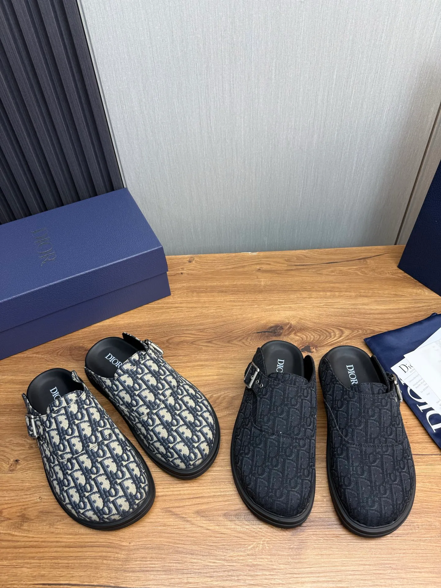 Men's shoes 💰560💰 Dior. Men's slippers 🩴Official website one to one production 38-45 sizes 45 46 🉑️Customized! Original embossed cowhide, sheepskin lining✅Original outsole⬆️